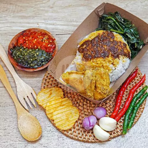 Nasi Ayam Gulai Kuning Sultan