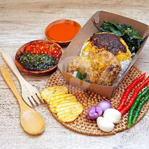 Nasi Ayam Selimut Telur Sultan